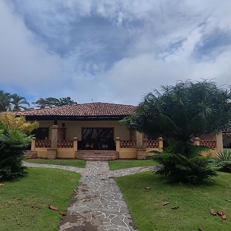 Marenaz Oceanfront Resort Esterillos Este Eksteriør billede