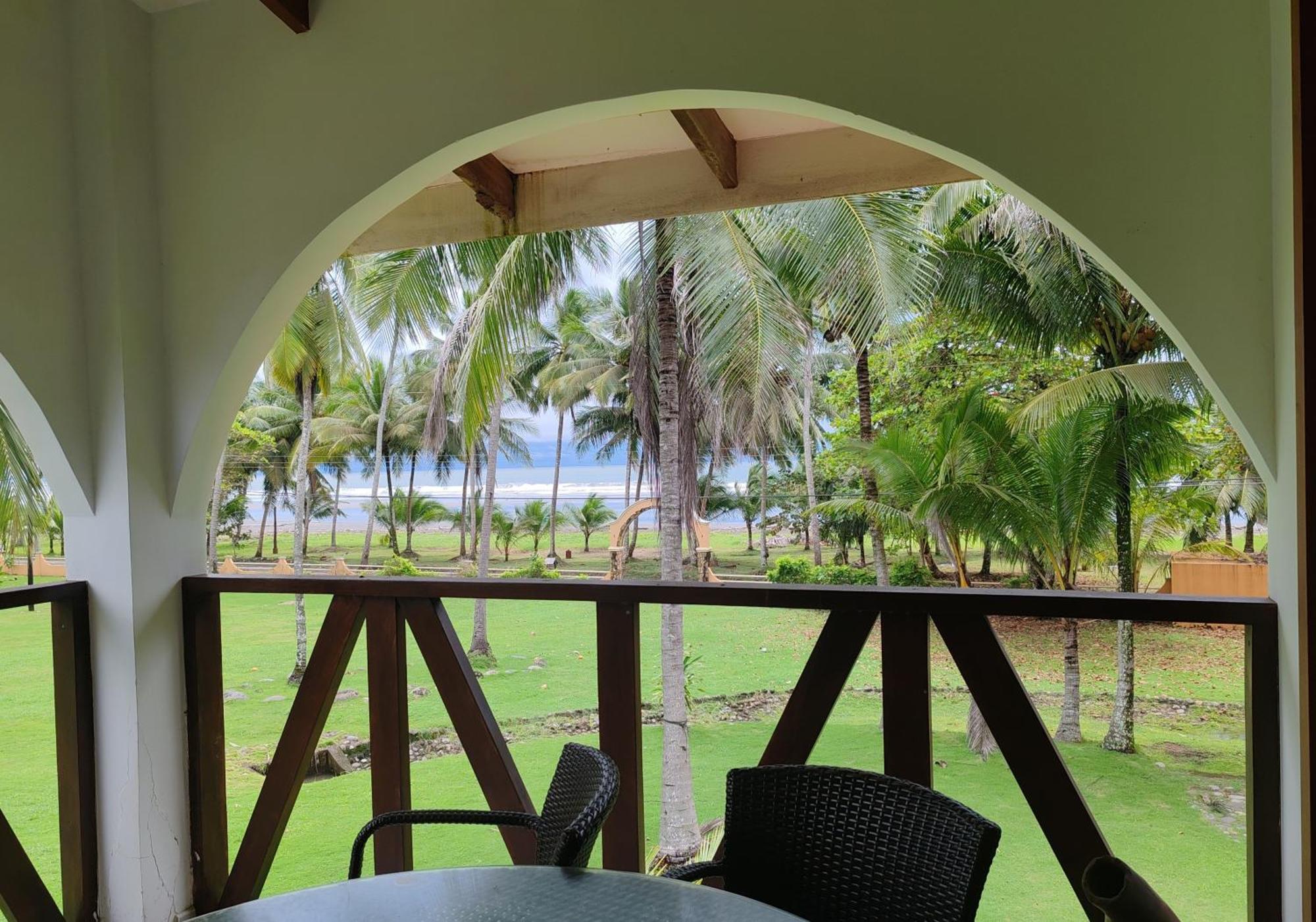 Marenaz Oceanfront Resort Esterillos Este Eksteriør billede