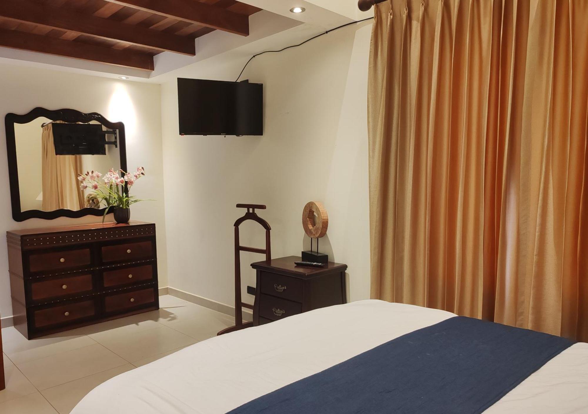 Marenaz Oceanfront Resort Esterillos Este Eksteriør billede