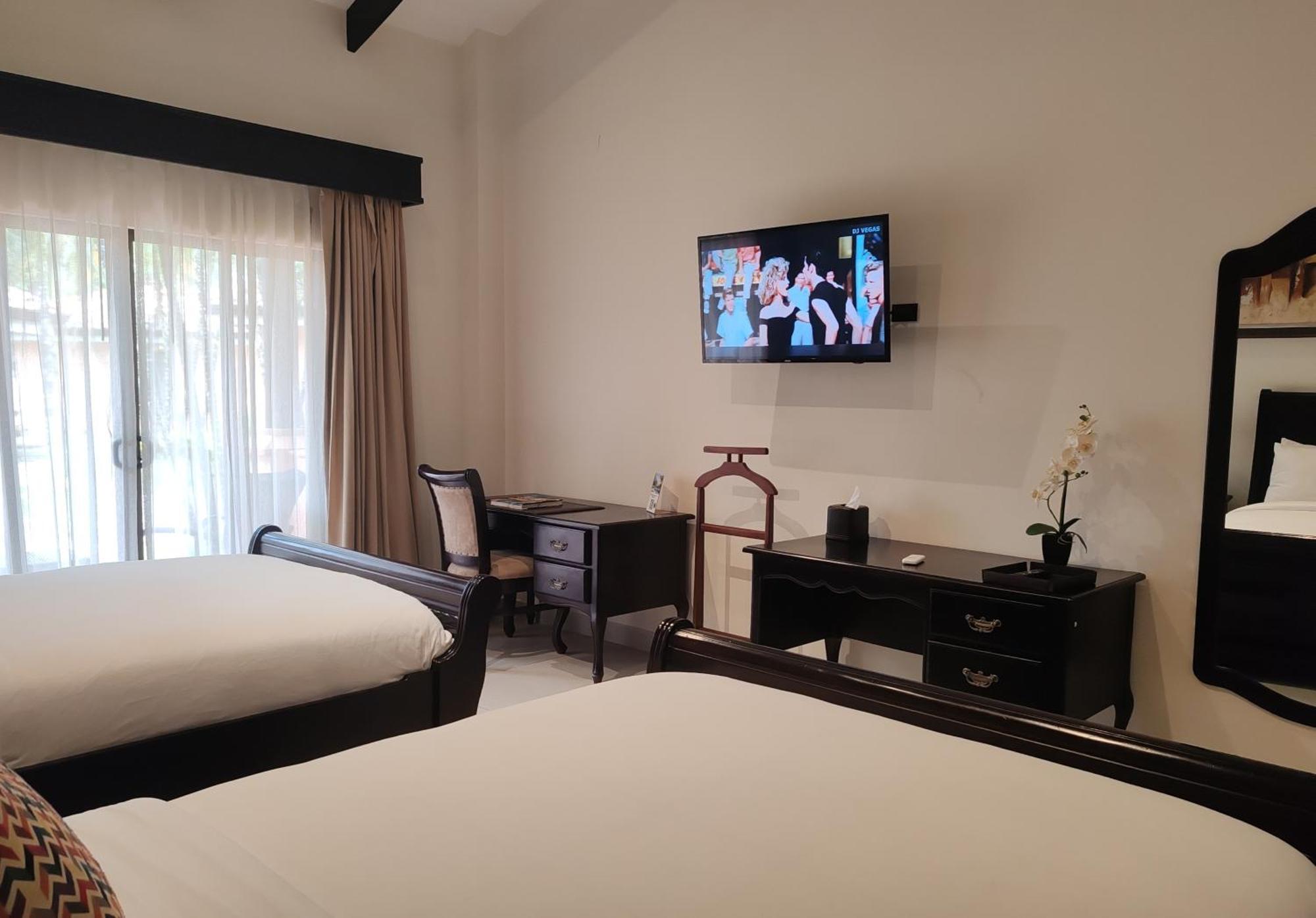Marenaz Oceanfront Resort Esterillos Este Eksteriør billede
