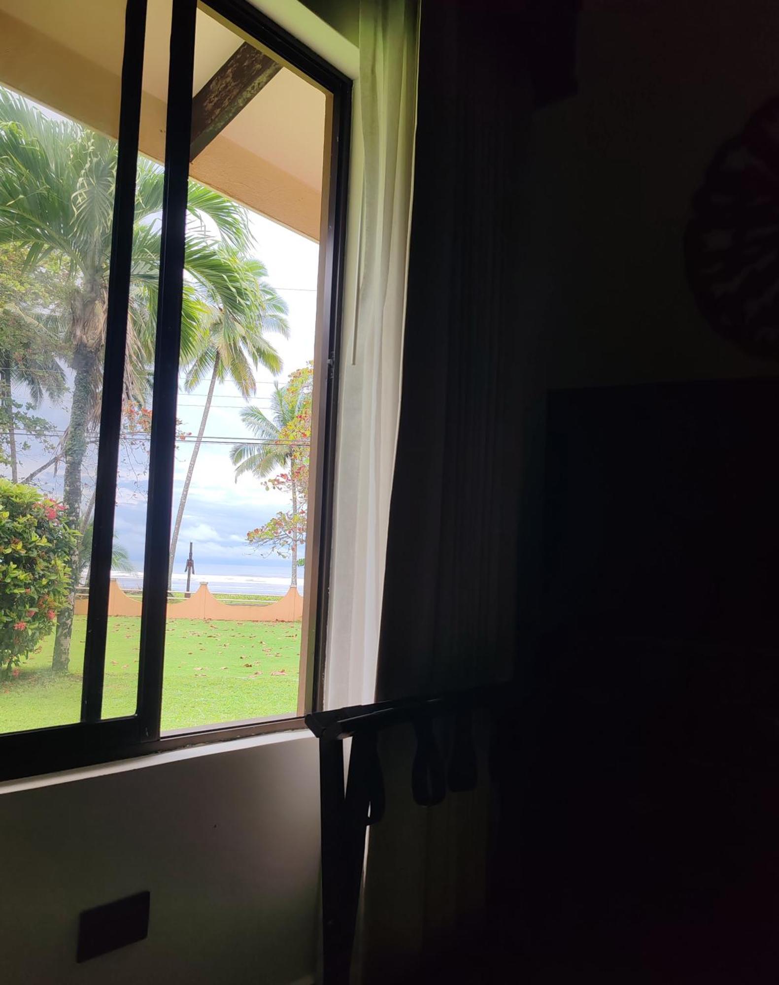 Marenaz Oceanfront Resort Esterillos Este Eksteriør billede