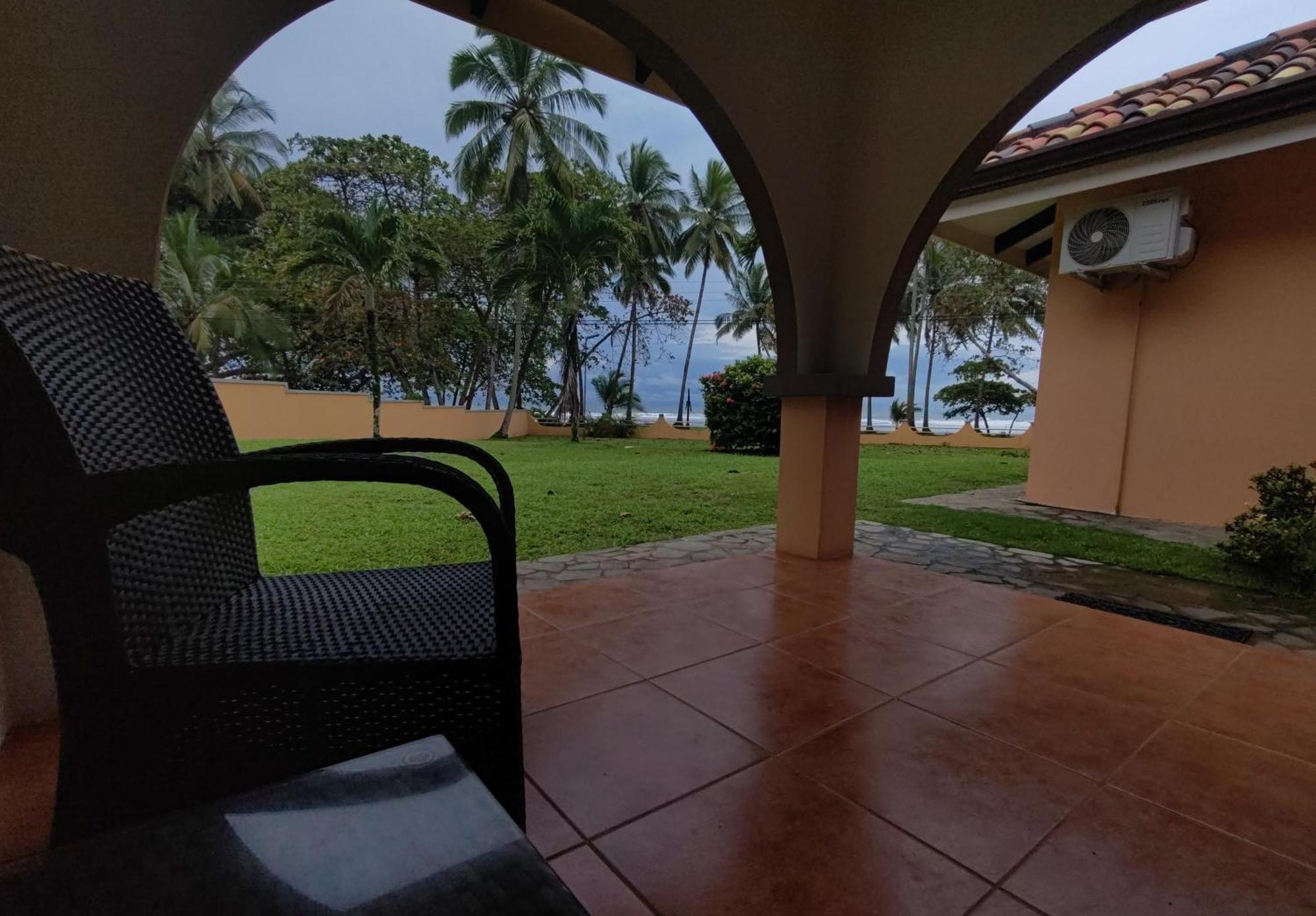 Marenaz Oceanfront Resort Esterillos Este Eksteriør billede